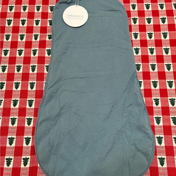 Dreamland Baby Weighted Swaddle - Picture 5 of 5